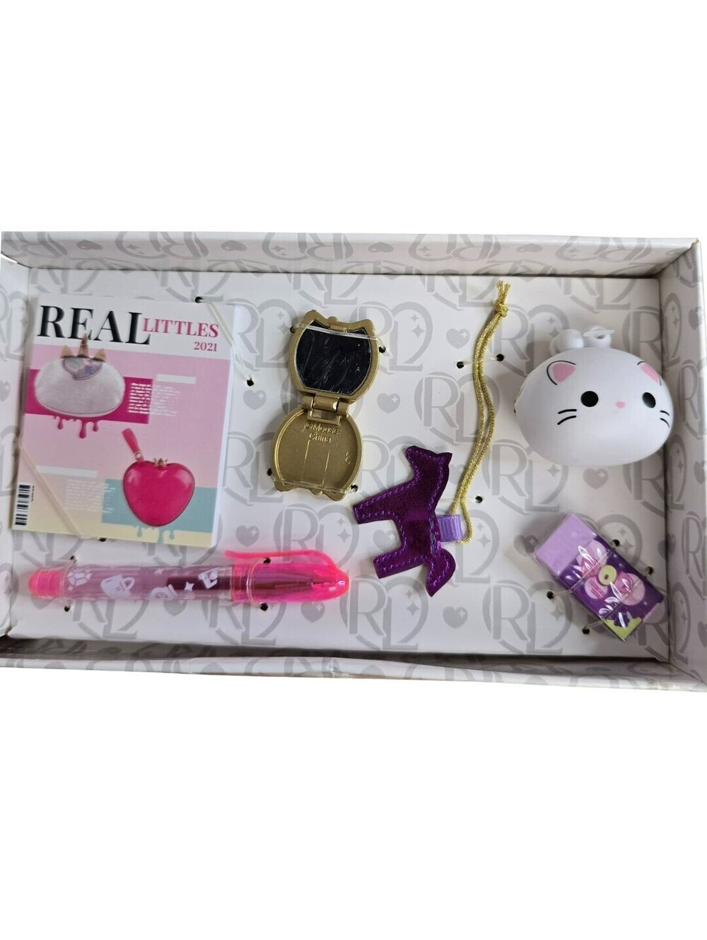 Real Littles Mini Kitty Mirror Notepad Pen Eraser 2021 NEW Cute Collectible